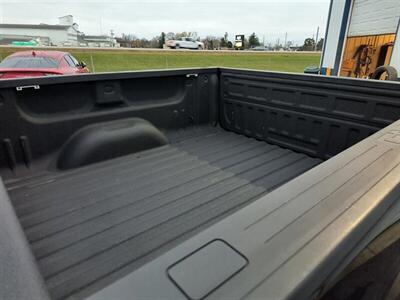 2017 GMC Sierra 1500 Denali   - Photo 24 - Greensburg, IN 47240-9353