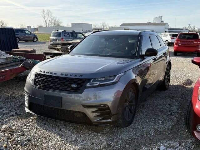 2018 Land Rover Range Rover Velar HSE R-Dynamic   - Photo 1 - Greensburg, IN 47240-9353