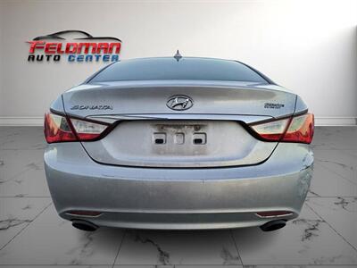 2013 Hyundai SONATA SE   - Photo 4 - Greensburg, IN 47240-9353