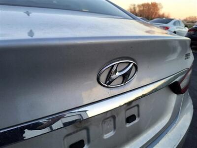 2013 Hyundai SONATA SE   - Photo 28 - Greensburg, IN 47240-9353