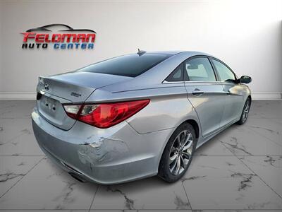 2013 Hyundai SONATA SE   - Photo 5 - Greensburg, IN 47240-9353