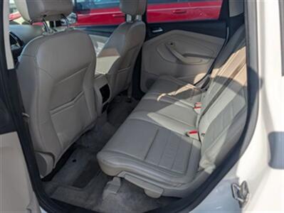 2016 Ford C-MAX Hybrid SEL - Photo 5 - Greensburg, IN 47240-9353