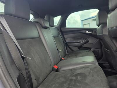 2017 Ford Focus RS   - Photo 47 - Greensburg, IN 47240-9353
