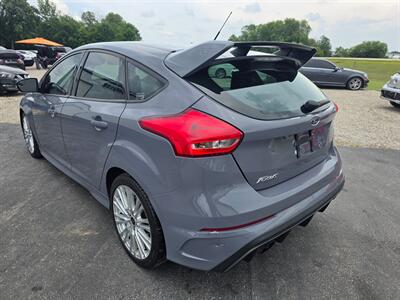 2017 Ford Focus RS   - Photo 4 - Greensburg, IN 47240-9353
