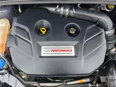 2017 Ford Focus RS   - Photo 51 - Greensburg, IN 47240-9353
