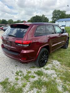2019 Jeep Grand Cherokee Altitude   - Photo 13 - Greensburg, IN 47240-9353