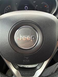 2019 Jeep Grand Cherokee Altitude   - Photo 23 - Greensburg, IN 47240-9353