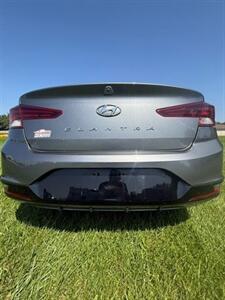 2019 Hyundai ELANTRA SEL   - Photo 7 - Greensburg, IN 47240-9353