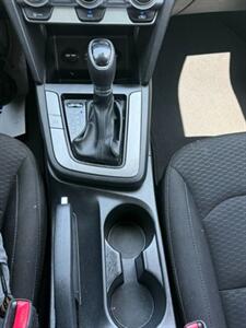 2019 Hyundai ELANTRA SEL   - Photo 21 - Greensburg, IN 47240-9353