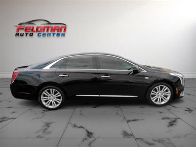 2018 Cadillac XTS Luxury   - Photo 8 - Greensburg, IN 47240-9353