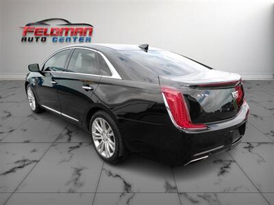 2018 Cadillac XTS Luxury   - Photo 3 - Greensburg, IN 47240-9353