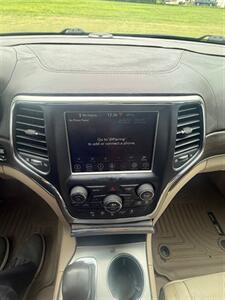 2018 Jeep Grand Cherokee Overland   - Photo 26 - Greensburg, IN 47240-9353