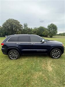 2018 Jeep Grand Cherokee Overland   - Photo 15 - Greensburg, IN 47240-9353
