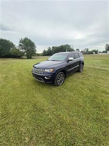 2018 Jeep Grand Cherokee Overland   - Photo 2 - Greensburg, IN 47240-9353