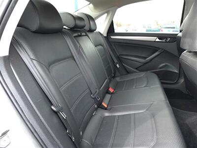 2014 Volkswagen Passat 2.0L TDI SE   - Photo 29 - Greensburg, IN 47240-9353