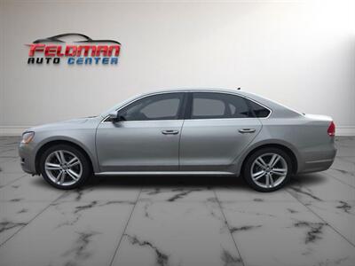 2014 Volkswagen Passat 2.0L TDI SE   - Photo 2 - Greensburg, IN 47240-9353