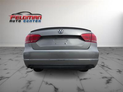 2014 Volkswagen Passat 2.0L TDI SE   - Photo 6 - Greensburg, IN 47240-9353