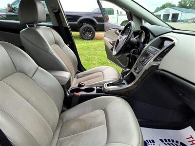 2014 Buick Verano   - Photo 21 - Greensburg, IN 47240-9353