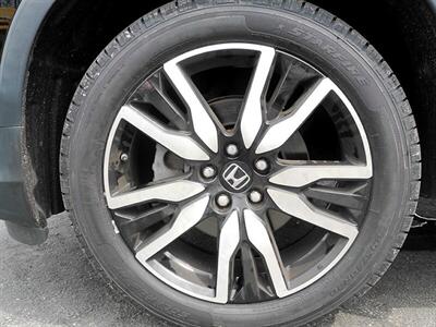 2020 Honda Pilot Touring w/Rear Captain's   - Photo 55 - Greensburg, IN 47240-9353