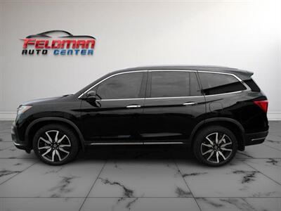 2020 Honda Pilot Touring w/Rear Captain's   - Photo 2 - Greensburg, IN 47240-9353