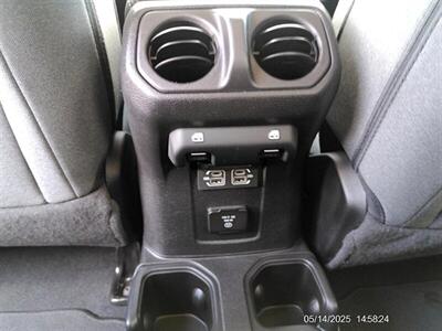 2024 Jeep Wrangler Sahara   - Photo 33 - Greensburg, IN 47240-9353