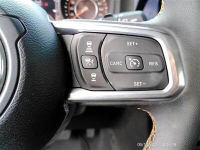 2024 Jeep Wrangler Sahara   - Photo 21 - Greensburg, IN 47240-9353