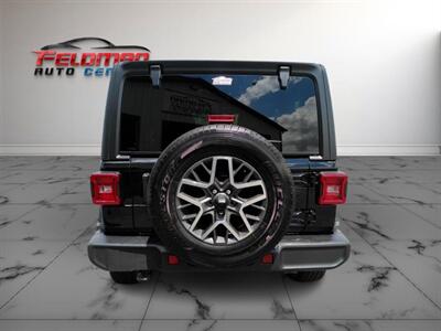 2024 Jeep Wrangler Sahara   - Photo 4 - Greensburg, IN 47240-9353