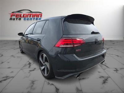 2019 Volkswagen Golf GTI SE   - Photo 3 - Greensburg, IN 47240-9353