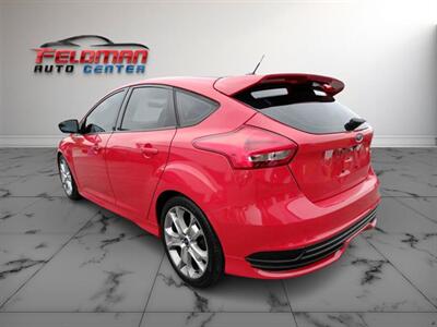2016 Ford Focus ST   - Photo 3 - Greensburg, IN 47240-9353