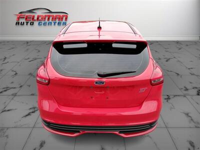 2016 Ford Focus ST   - Photo 5 - Greensburg, IN 47240-9353