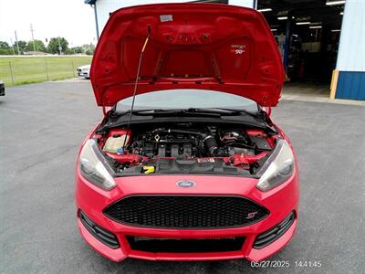 2016 Ford Focus ST   - Photo 14 - Greensburg, IN 47240-9353