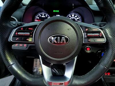 2020 Kia Forte GT Line   - Photo 15 - Greensburg, IN 47240-9353