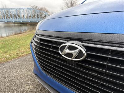 2018 Hyundai IONIQ Hybrid Blue   - Photo 19 - Greensburg, IN 47240-9353