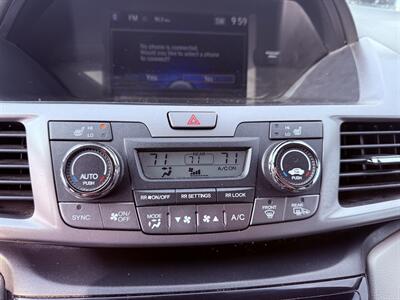 2016 Honda Odyssey EX-L Wagon   - Photo 5 - Greensburg, IN 47240-9353