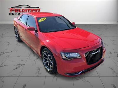 2015 Chrysler 300 S   - Photo 9 - Greensburg, IN 47240-9353