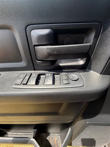2014 RAM 1500 Tradesman - Photo 31 - Greensburg, IN 47240-9353