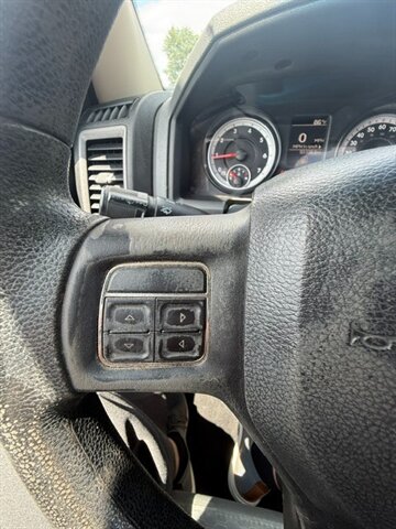 2014 RAM 1500 Tradesman - Photo 22 - Greensburg, IN 47240-9353