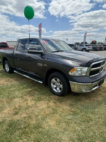2014 RAM 1500 Tradesman - Photo 16 - Greensburg, IN 47240-9353