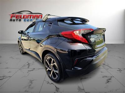 2018 Toyota C-HR XLE Premium   - Photo 3 - Greensburg, IN 47240-9353