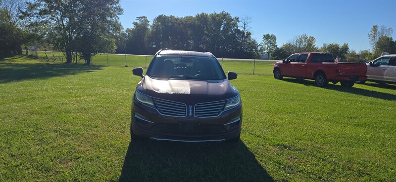 2016 Lincoln MKC Reserve   - Photo 1 - Greensburg, IN 47240-9353