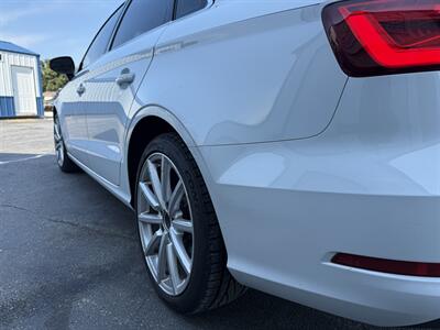 2015 Audi A3 2.0T quattro Premium Plus   - Photo 9 - Greensburg, IN 47240-9353