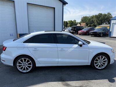 2015 Audi A3 2.0T quattro Premium Plus   - Photo 17 - Greensburg, IN 47240-9353