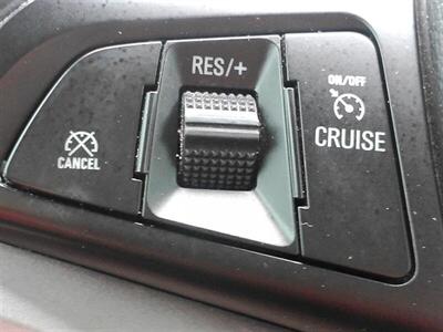 2020 Chevrolet Trax LT   - Photo 21 - Greensburg, IN 47240-9353