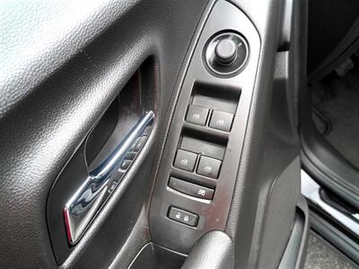 2020 Chevrolet Trax LT   - Photo 16 - Greensburg, IN 47240-9353