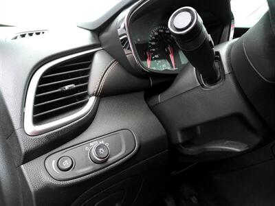 2020 Chevrolet Trax LT   - Photo 23 - Greensburg, IN 47240-9353
