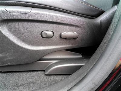 2020 Chevrolet Trax LT   - Photo 17 - Greensburg, IN 47240-9353