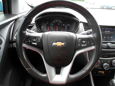 2020 Chevrolet Trax LT   - Photo 20 - Greensburg, IN 47240-9353