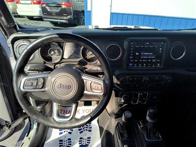 2021 Jeep Gladiator Overland   - Photo 13 - Greensburg, IN 47240-9353