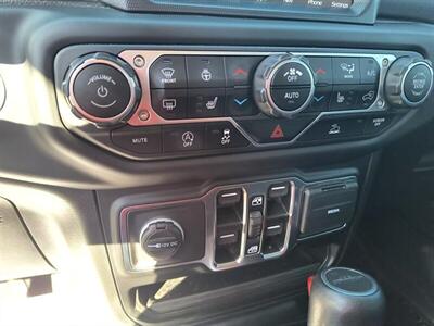 2021 Jeep Gladiator Overland   - Photo 17 - Greensburg, IN 47240-9353