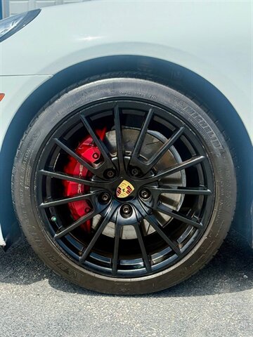 2015 Porsche Panamera 4S - Photo 4 - Greensburg, IN 47240-9353